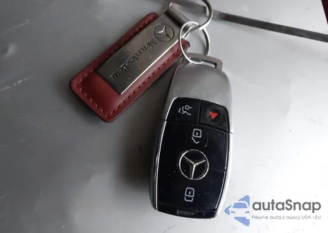 2017 Mercedes-Benz E 300 4Matic from USA, damaged, VIN WDDZF4KB8HA067338